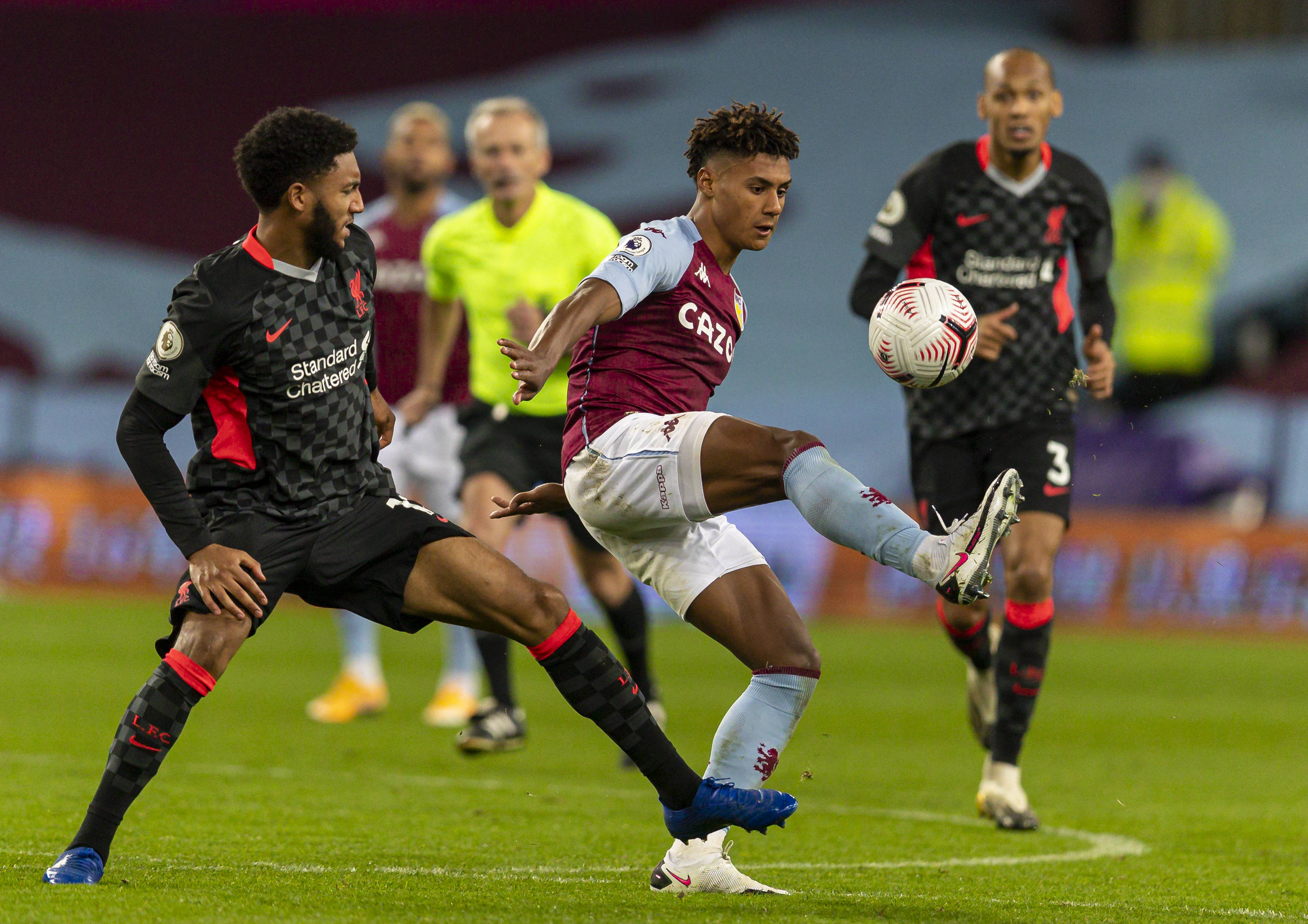 外线的三分 外线的三分